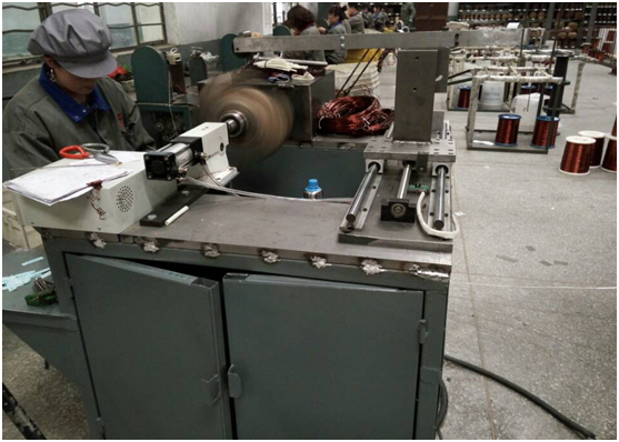 力久電機自主設計繞線機 力久電機自主設計繞線機